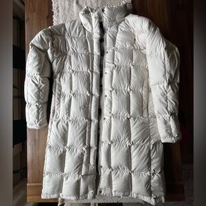The North Face Women's Cream Puffer Jacket